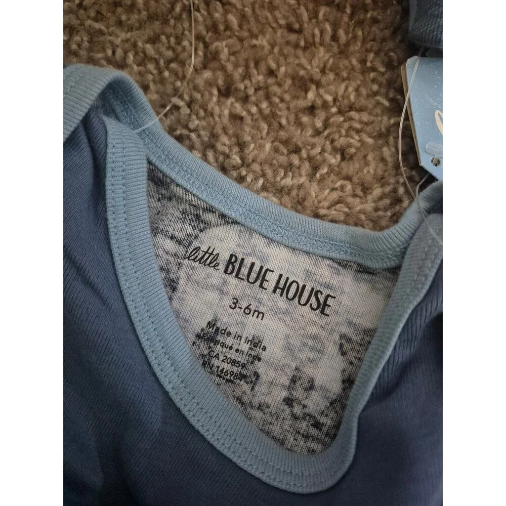 The little bluehouse baby bear hat and bodysuit size 3-6 months nwt